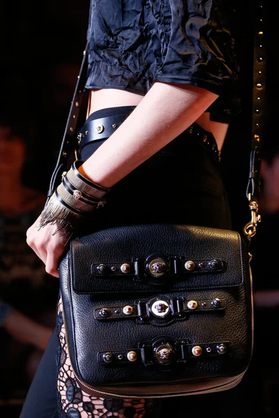 Look 69